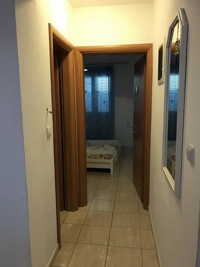 Hallway to the bedroom